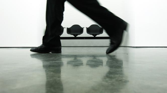 arta invizibila o galerie din anglia cere 8 lire sterline pentru intrarea intr o expozitie unde nu e expus nimic