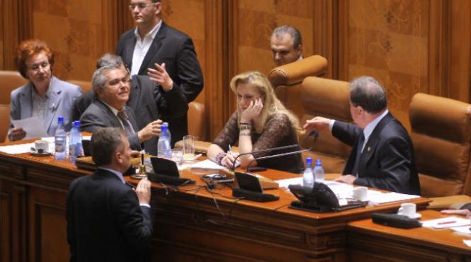 pdl ataca la curtea constitutionala legea uninominalului