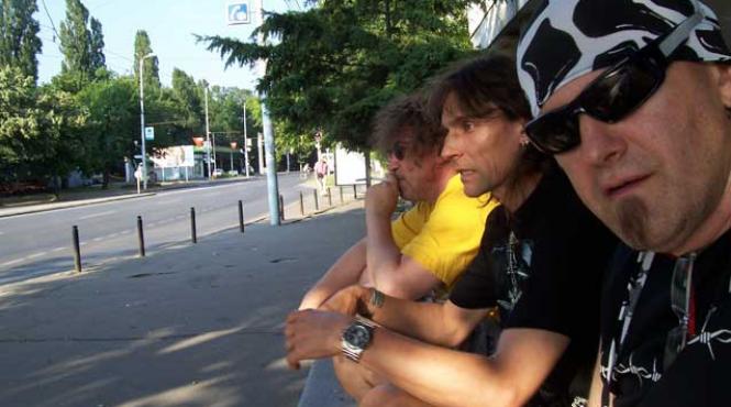 lumea rockului e cu ochii pe kempes