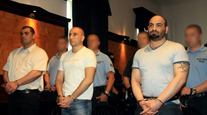 cazul marian cozma pedepse intre 8 luni si 3 5 ani in procesul de ultraj