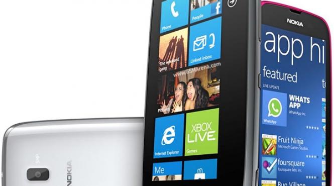 inca un lumia in romania modelul 610