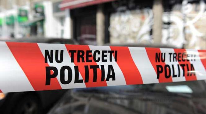 invatatoarea acuzata ca si a ucis mama cu lovituri de cutit arestata preventiv