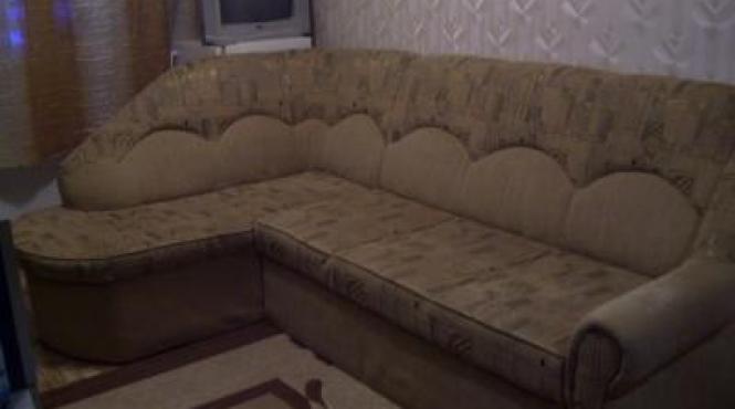 jefuit de prietenii chemati la mutarea mobilei