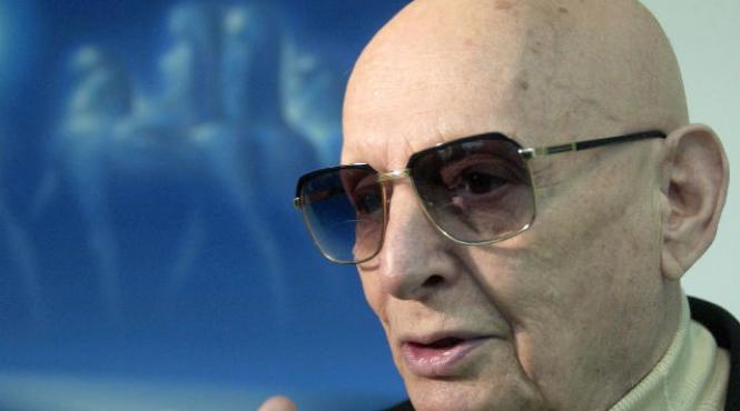 inima lui marcel guguianu depusa intr o sculptura