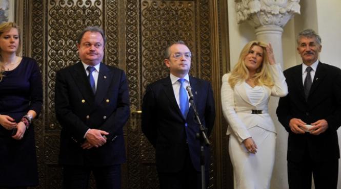 conducerea pdl si a depus mandatul emil boc nu mai candidez pentru un nou mandat