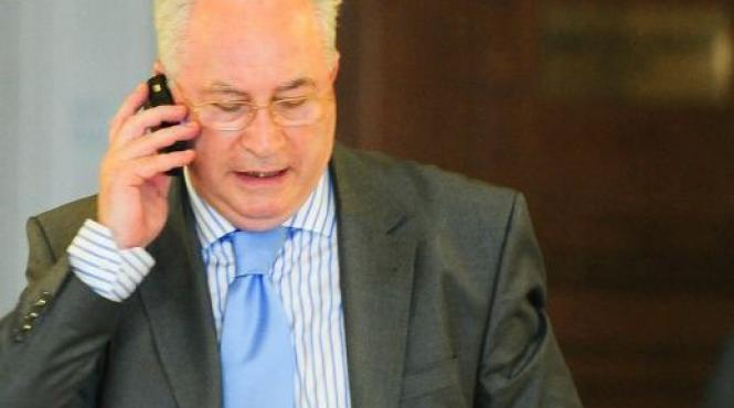 hasotti despre scandalul de plagiat e o incercare de a plagia democratia de la cotroceni