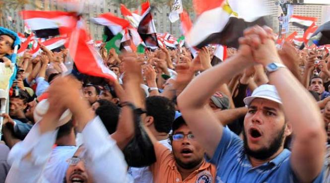 explozie de bucurie in piata tahrir din cairo dupa confirmarea victoriei candidatului fratiei musulmane la presedintie