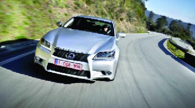 noul lexus gs amintiri din viitor