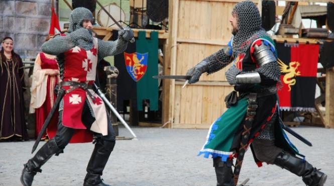 zece zile medievale la sighisoara cel mai amplu festival din ultimii 20 de ani se desfasoara sub inaltul patronaj al principesei margareta