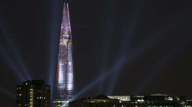 a fost inaugurata cea mai inalta cladire din europa turnul shard din londra are 310 metri si 95 de etaje video