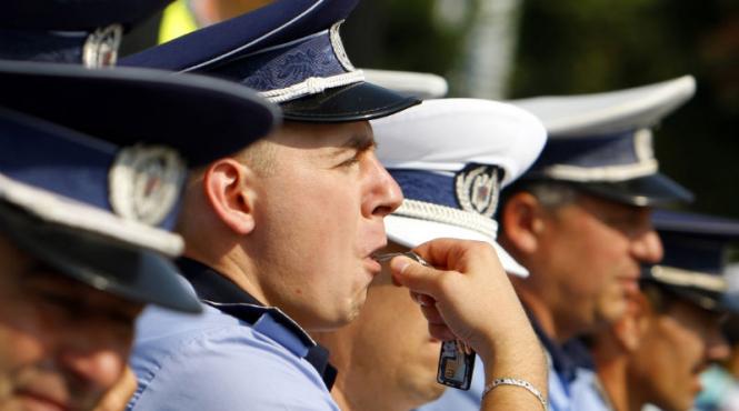 razboiul pentru apa a inceput intre politistii din mures si conducere