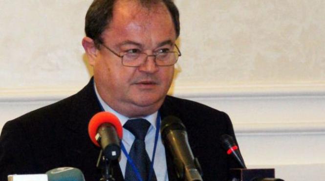vasile blaga avizul ccr spune ca presedintele nu a incalcat constitutia