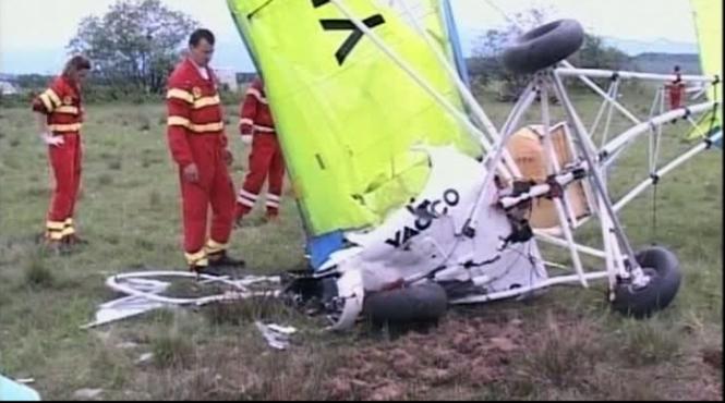 pilotul mort dupa ce s a prabusit cu deltaplanul avea aerodrom privat dar nu si licenta de zbor