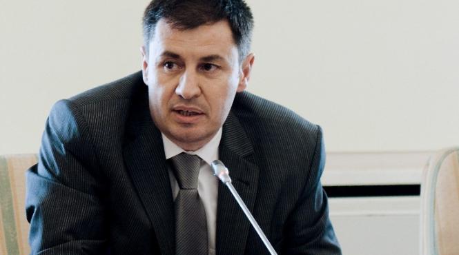 reformele lui igas au lasat internele fara 65 dintre politisti taierile salariale si diminuarea personalului din mai au dus la cresterea infractionalitatii