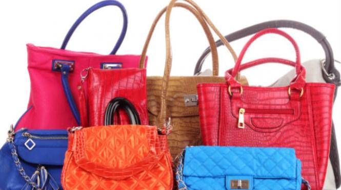 poseta un accesoriu care face diferenta vezi de unde poti cumpara marcile de lux in romania