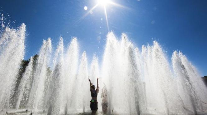 de astazi vremea se racoreste usor iar temperaturile revin la valori normale vezi prognoza pe trei zile