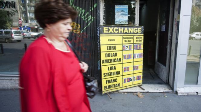 indicatorul de incredere macroeconomica cfa romania a coborat in luna iulie la un nou minim istoric