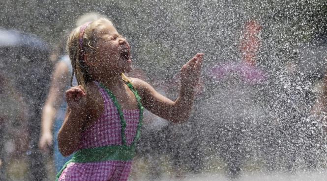 cod portocaliu 42 de grade celsius azi si maine in sudul tarii
