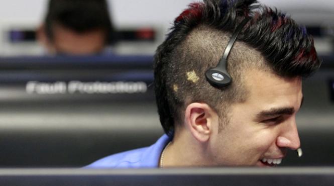 vezi cine este cel mai traznit dintre specialistii nasa care are grija de roverul curiosity galerie foto video