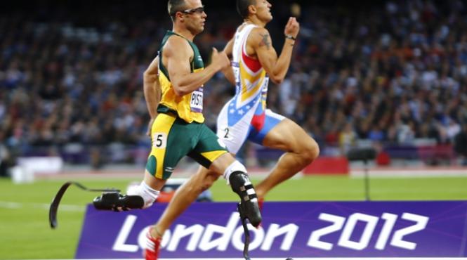 s a facut dreptate oscar pistorius va alerga cu stafeta africii de sud in finala olimpica la 4x400 metri