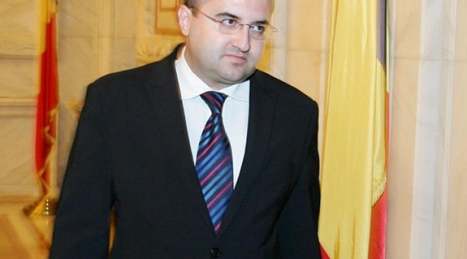 claudiu saftoiu taiem in carne vie misiunea mea este de a opri jaful structurat in care s a complacut ani de zile televiziunea romana
