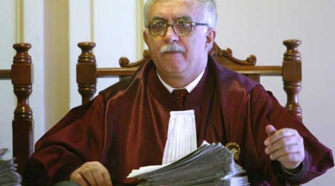 augustin zegrean a respectat decizia curtii constitutionale erata a fost emisa peste capul sau