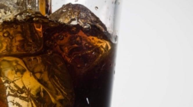 de ce vrea primarul new york ului sa interzica paharele mari de cola