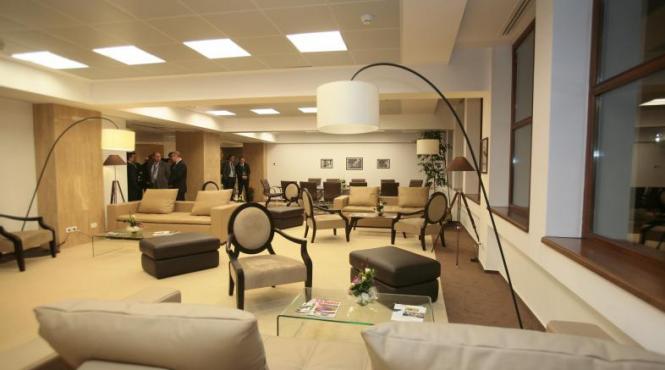 interese imobiliare de 1 miliard de euro au ras un aeroport de pe harta bucurestiului de ce a fost inchis de fapt baneasa