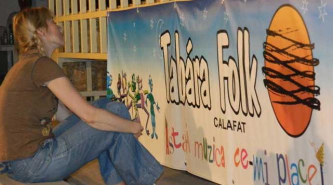 tabara folk de la calafat clipe de har in arsita de august