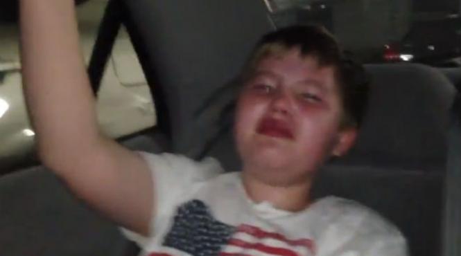 video amuzant cum au reactionat doi baieti dupa ce au vazut filmul disney the odd life of timothy green