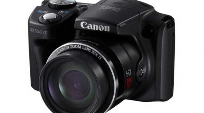 canon arunca pe piata doua noi modele superzoom
