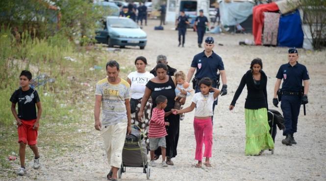 cum a fost distrusa tabara de romi din lyon care este urmatoarea tara in care vor navali