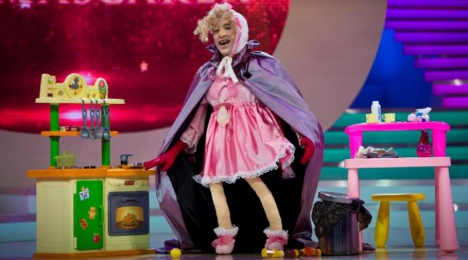 uite prin ce a fost nevoita sa treaca pentru a intra in pielea unui bebelus