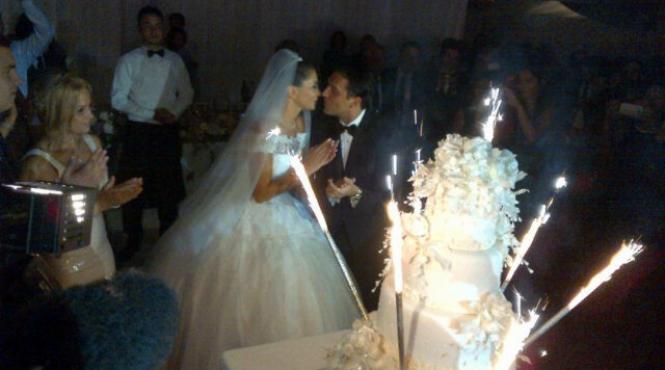 imagini inedite de la nunta elenei basescu cele mai importante momente asa cum le a vazut mireasa