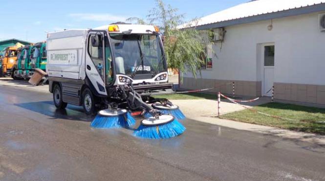 250 000 tone de deseuri colectate la nivel national