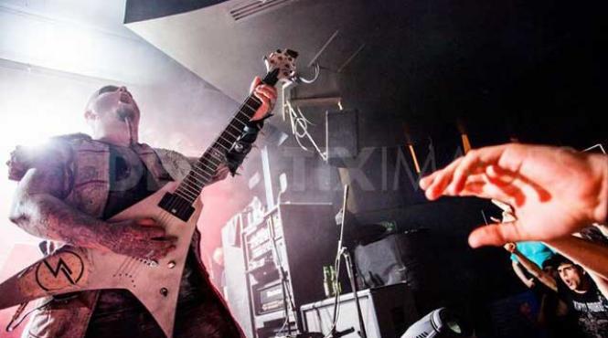 chitara lui silenoz a disparut la bucuresti