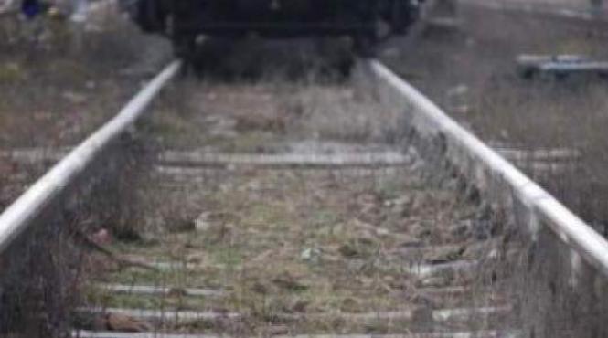 gorj un tren interregio a ramas blocat in gara turburea calatorii au fost evacuati