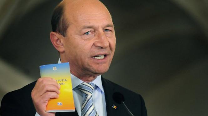 basescu membrilor comisiei de la venetia guvernul si majoritatea parlamentara au comis un lant de abuzuri