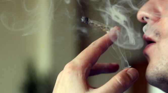 consumul de cannabis creste riscul de dezvoltare a cancerului testicular cel de cocaina il scade studiu
