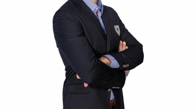 income magazine revine la antena 3 cu un nou realizator adrian maniutiu de la intervievat la intervievator