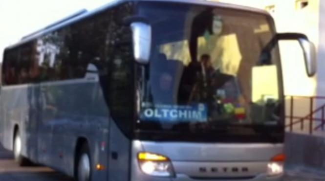 anti valcea anti oltchim autocarul echipei oltchim ramnicu valcea vandalizat la zalau