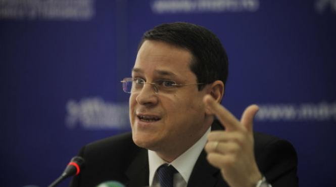 ministrul eduard hellvig ii raspunde elenei udrea in urma dvs am muncit 3 luni ca sa salvam din haos programul operational regional