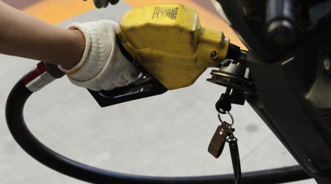 petrom a scumpit din nou carburantii pentru a doua oara in cinci zile afla noile preturi