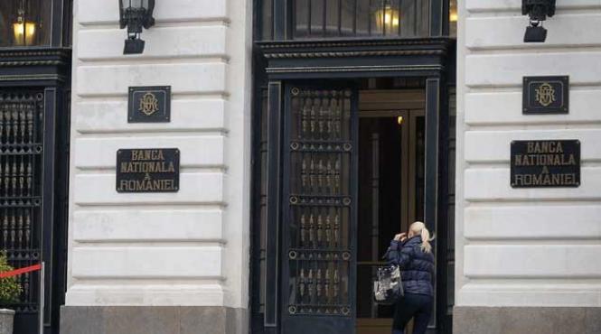 bnr deficitul de cont curent ar putea ajunge sub 4 din pib la finalul anului 2012