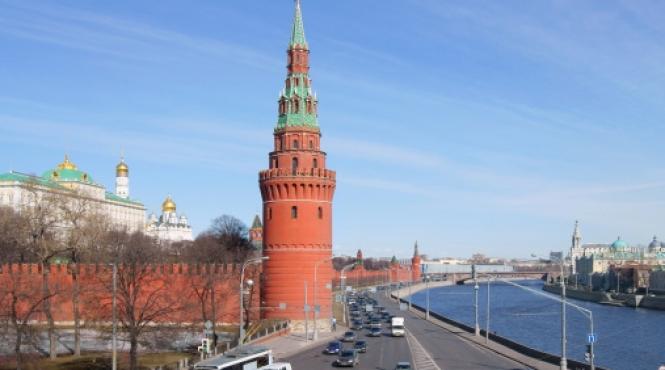 kremlinul vrea sa blocheze youtube oare de ce