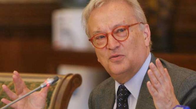 criticile la adresa guvernului roman au mers prea departe afirma hannes swoboda revista presei straine