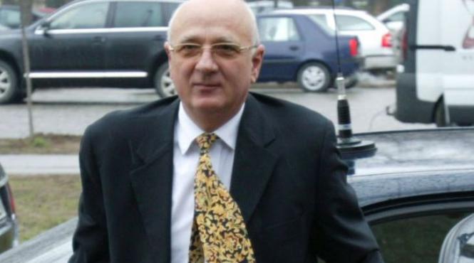 dan radu rusanu diaconescu a jucat la cacealma nu va fi proprietar la oltchim ministerul finantelor si sindicatele au gresit