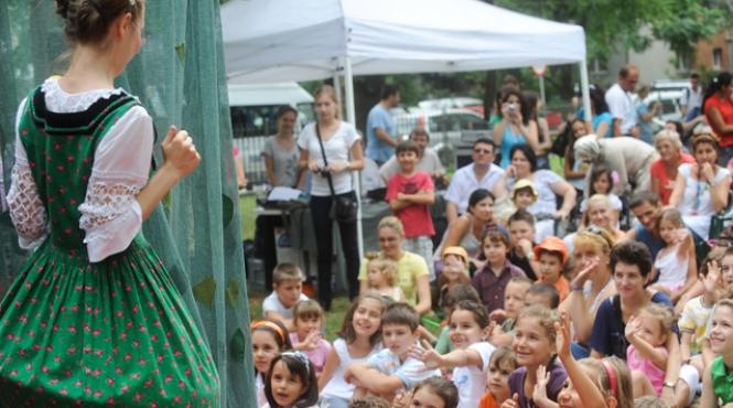 incepe festivalului international de teatru pentru copii