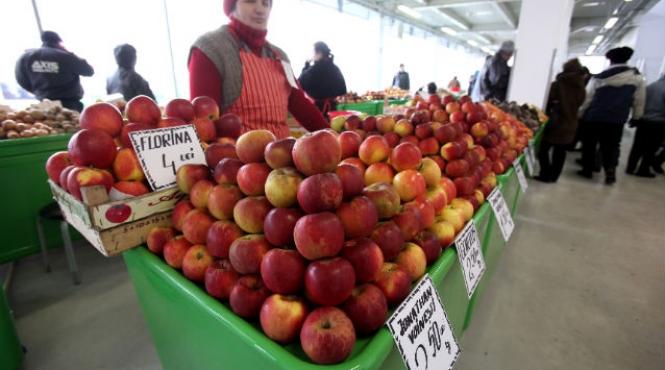 o asociatie a cultivatorilor de mere cere acordul pentru furnizarea de mere mai mici elevilor