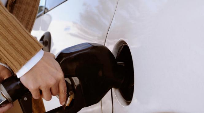 benzina tot mai scumpa se poate alimenta si pe gratis